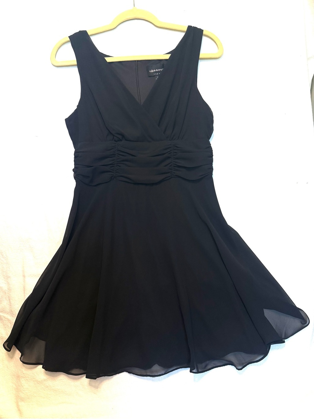 Black Sleeveless V-Neck Ruched Waist Little Black Dress